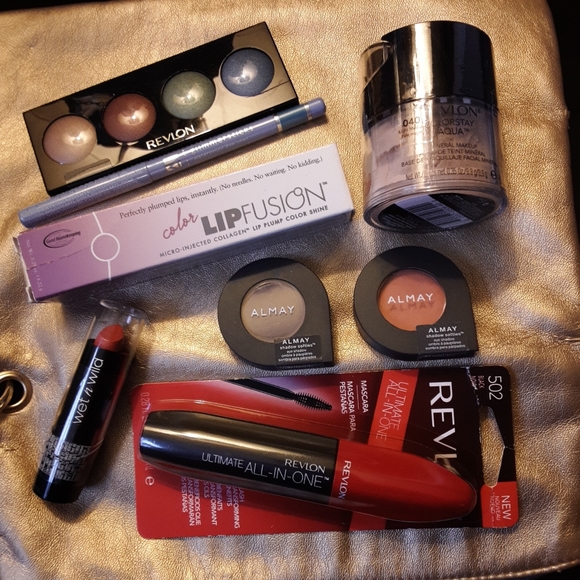 NEW Makeup 8 Pc. Revlon, Almay, Avon... - Picture 3 of 3